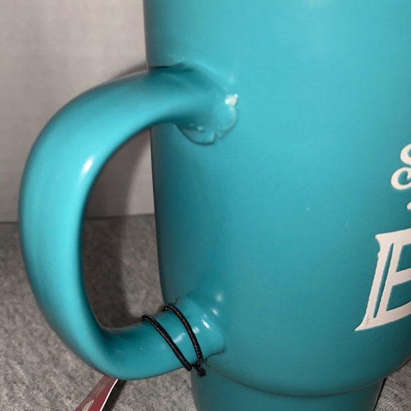 💥NEW💥 Santa’s Favorite Elf Travel Mug - Picture 4 of 12